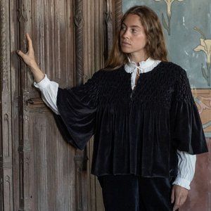 Voriagh Minna black velvet jacket size L/XL